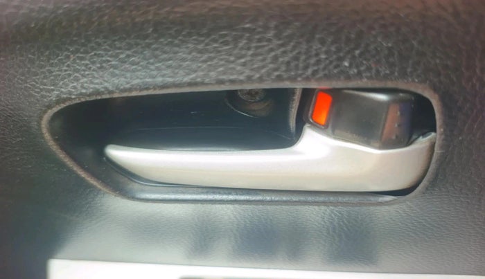 2013 Maruti Wagon R 1.0 VXI, Petrol, Manual, 51,725 km, interior