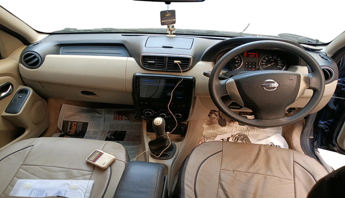 2014 Nissan Terrano XL (D), Diesel, Manual, 84,933 km, interior