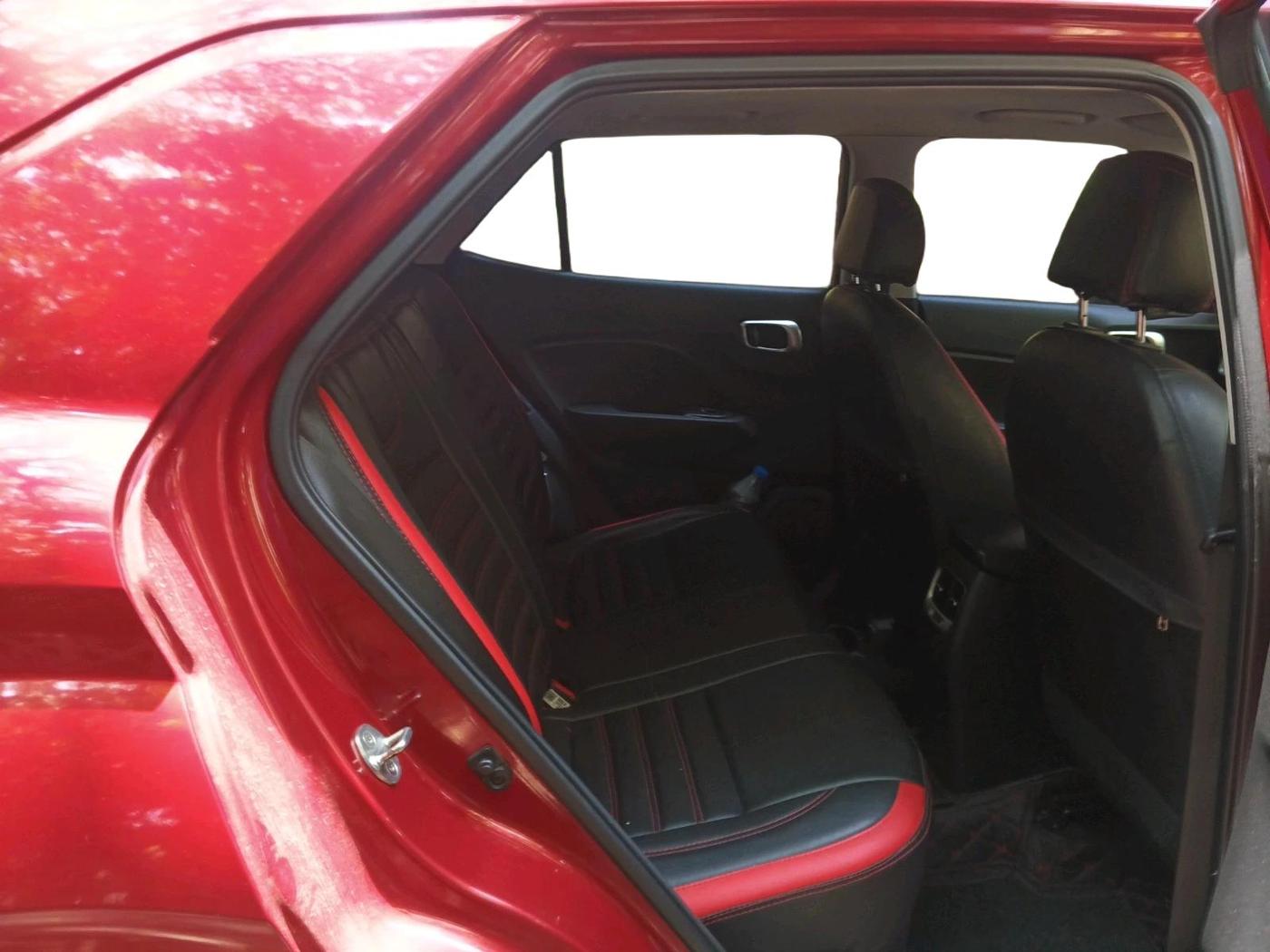 2021 Hyundai VENUE SX 1.0 TURBO, Petrol, Manual, 65,002 km, interior