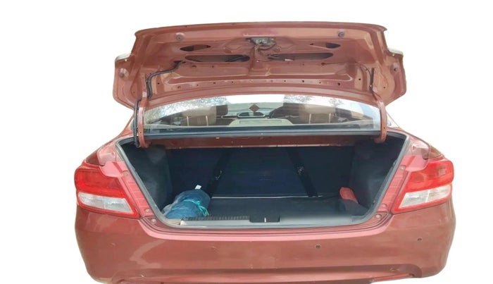 2018 Maruti Dzire VXI, Petrol, Manual, 1,21,373 km, exterior