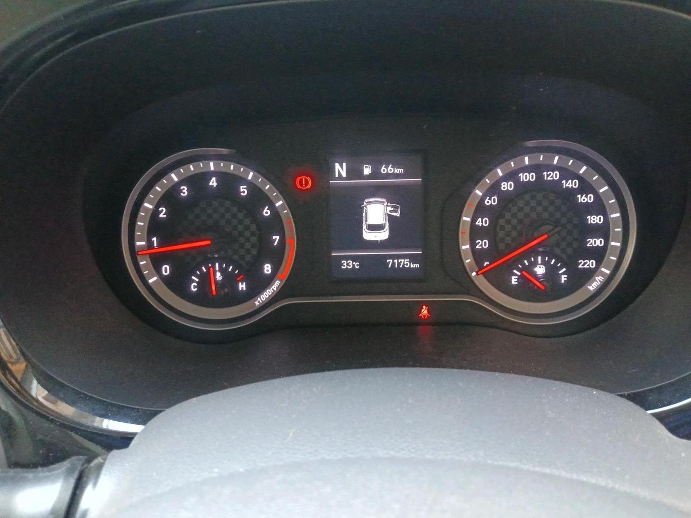 2024 Hyundai GRAND I10 NIOS SPORTZ AMT 1.2 KAPPA VTVT, Petrol, Automatic, 7,175 km, interior