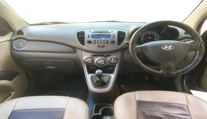 2015 Hyundai i10 SPORTZ 1.1, Petrol, Manual, 63,421 km, interior