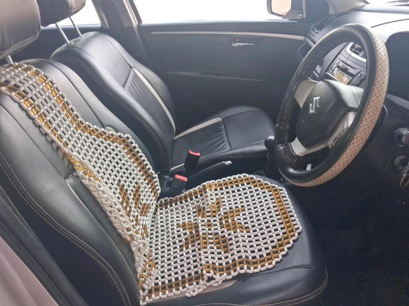 2017 Maruti Swift VXI, Petrol, Manual, 58,019 km, interior