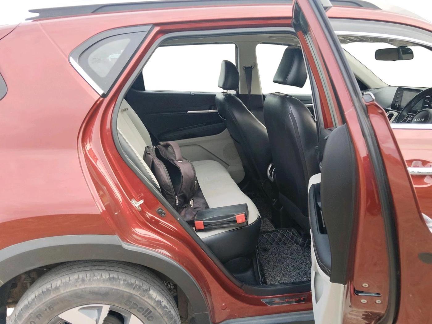 2022 KIA SONET HTX 1.5, Diesel, Manual, 22,205 km, interior