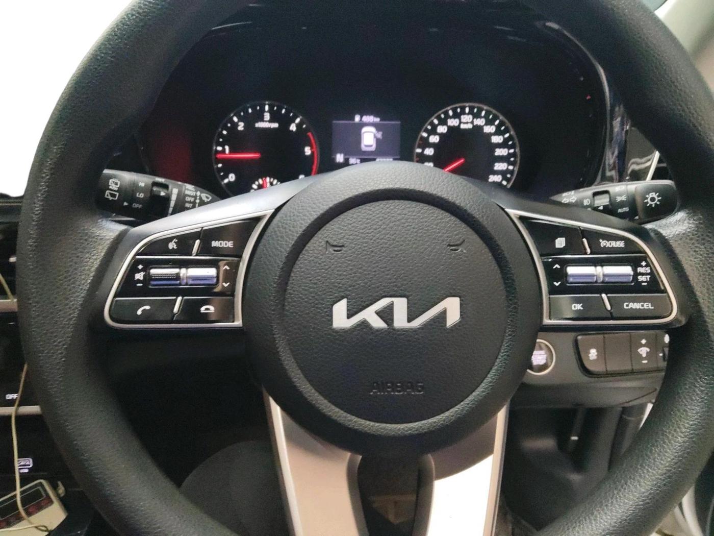 2022 KIA SELTOS HTK PLUS 1.5 DIESEL IMT, Diesel, Manual, 42,277 km, interior