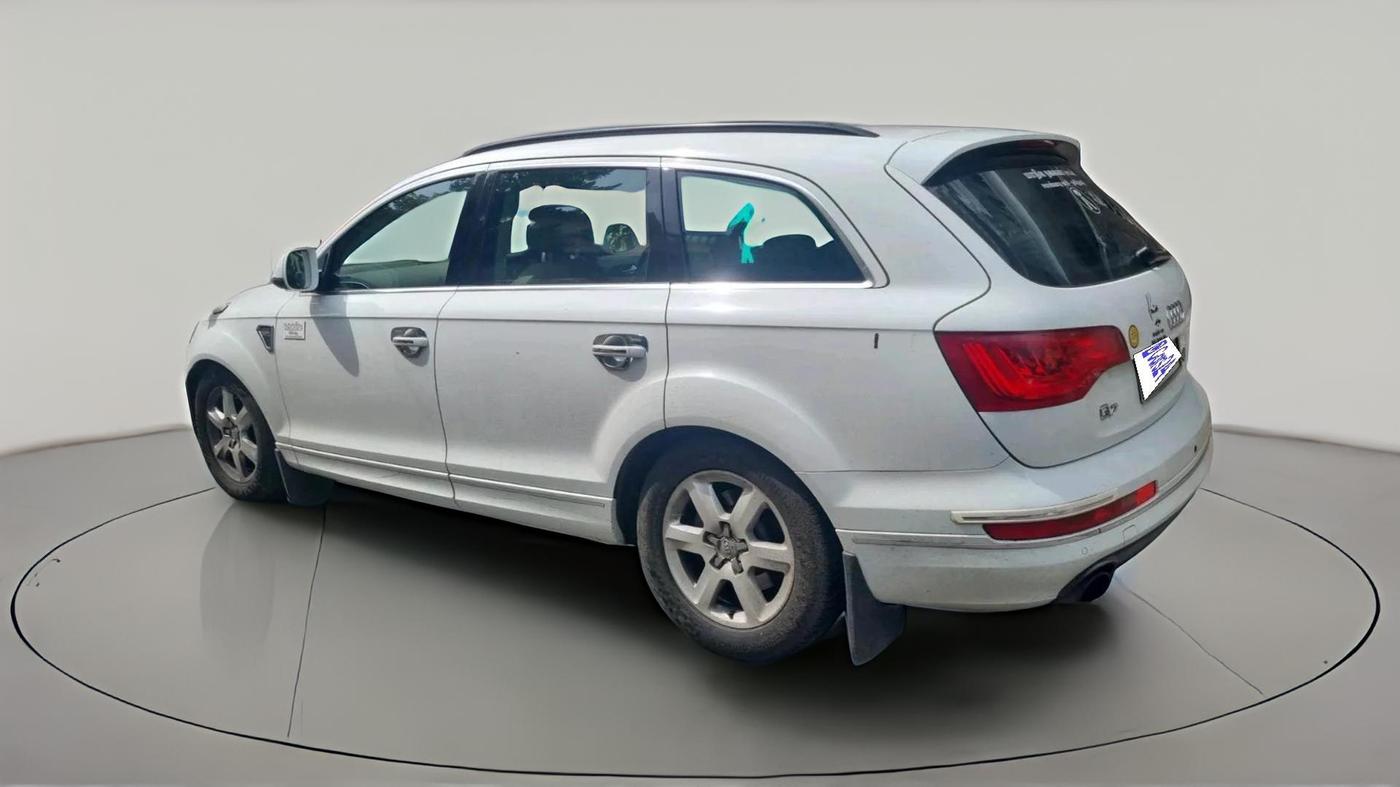 2013 Audi Q7 3.0 TDI QUATTRO, Diesel, Automatic, 1,61,994 km, exterior