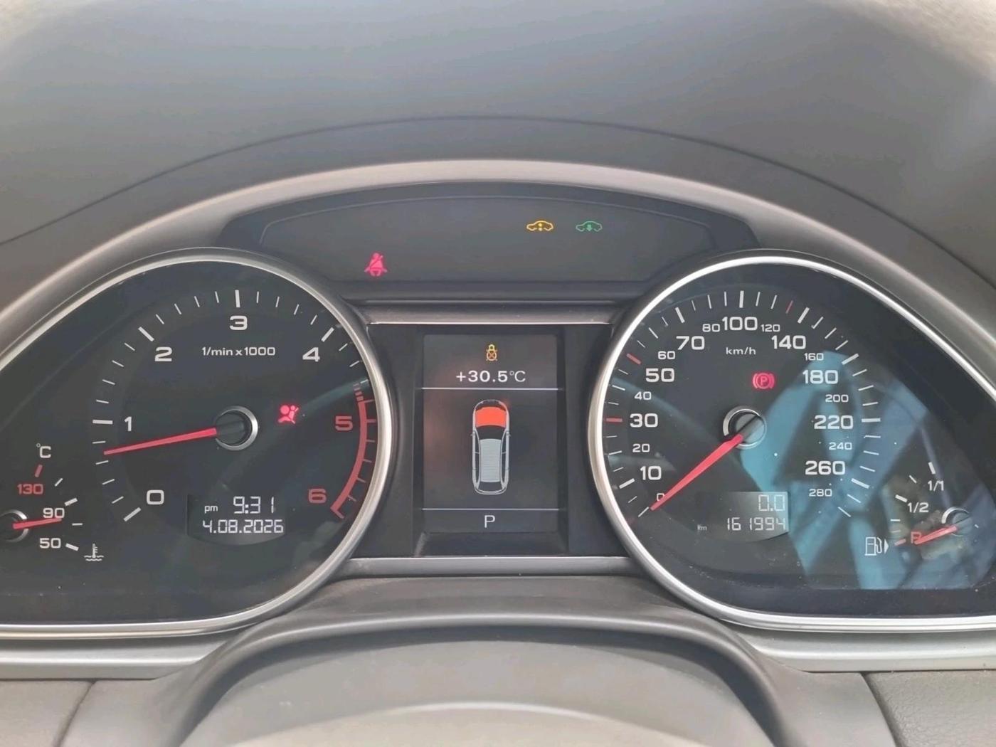 2013 Audi Q7 3.0 TDI QUATTRO, Diesel, Automatic, 1,61,994 km, interior