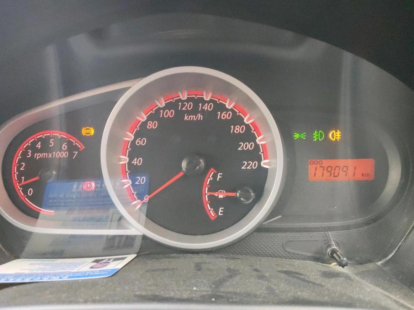 2012 Ford Figo TITANIUM 1.4 DIESEL, Diesel, Manual, 1,79,091 km, interior