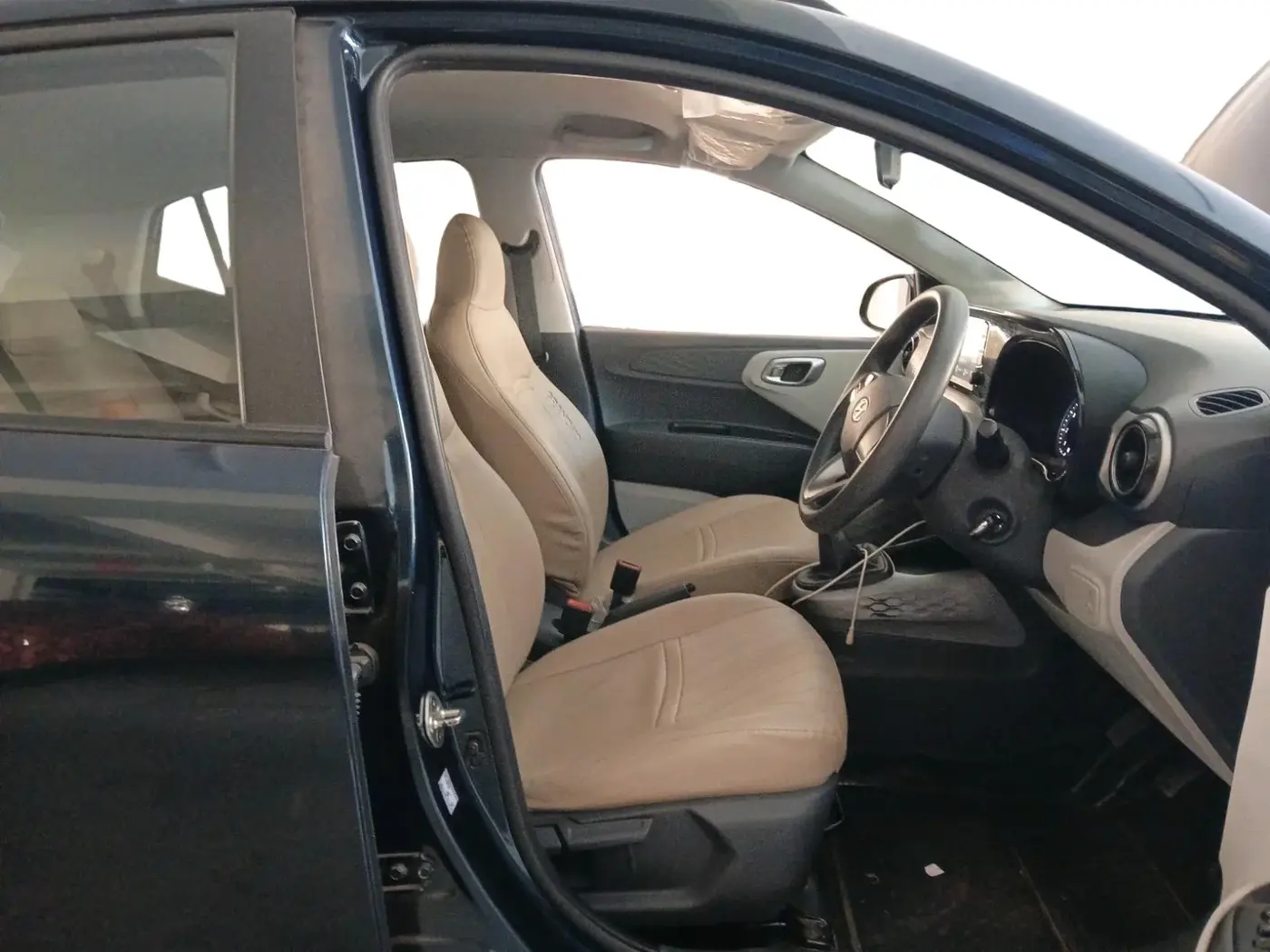 2020 Hyundai GRAND I10 NIOS SPORTZ 1.2 KAPPA VTVT, Petrol, Manual, 30,173 km, interior