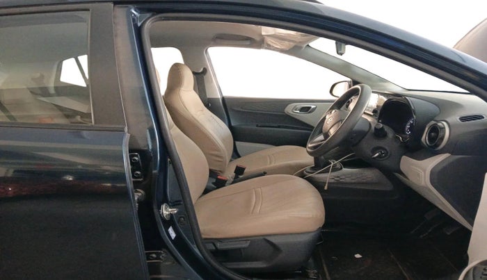 2020 Hyundai GRAND I10 NIOS SPORTZ 1.2 KAPPA VTVT, Petrol, Manual, 30,173 km, interior