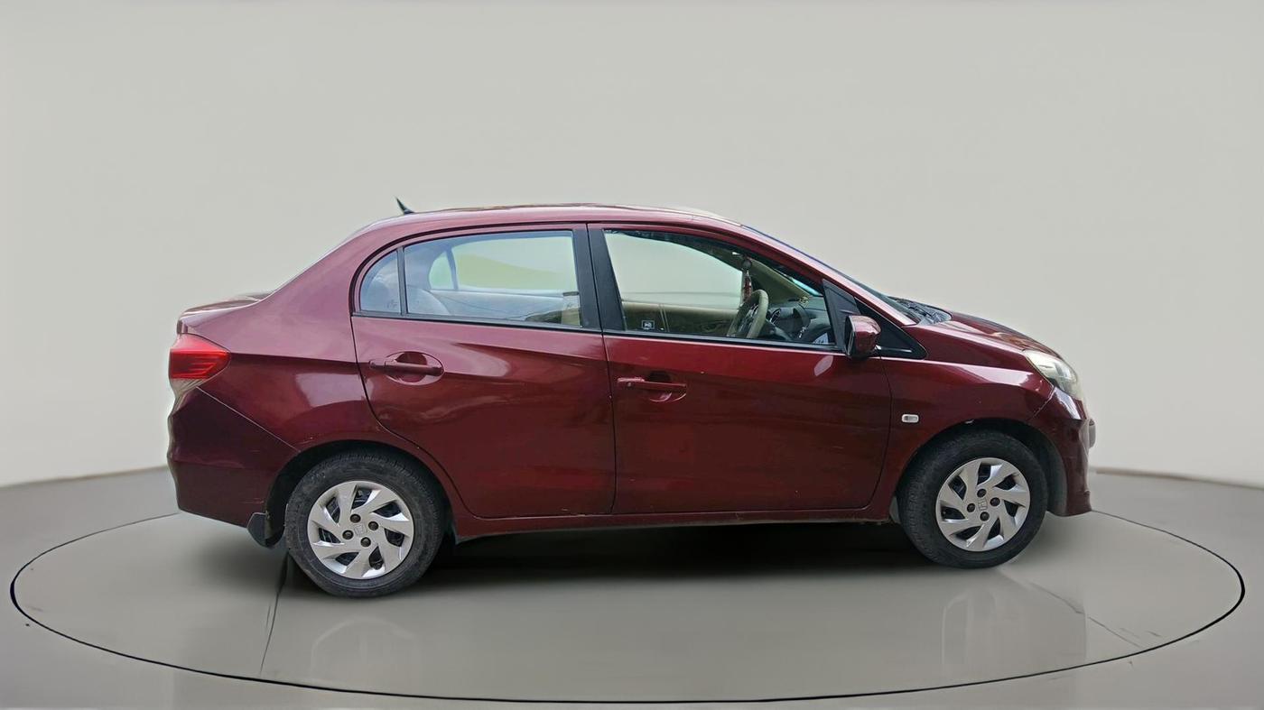 2013 Honda Amaze 1.5L I-DTEC S, Diesel, Manual, 2,68,526 km, exterior