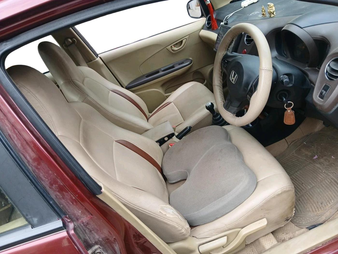 2013 Honda Amaze 1.5L I-DTEC S, Diesel, Manual, 2,68,526 km, interior