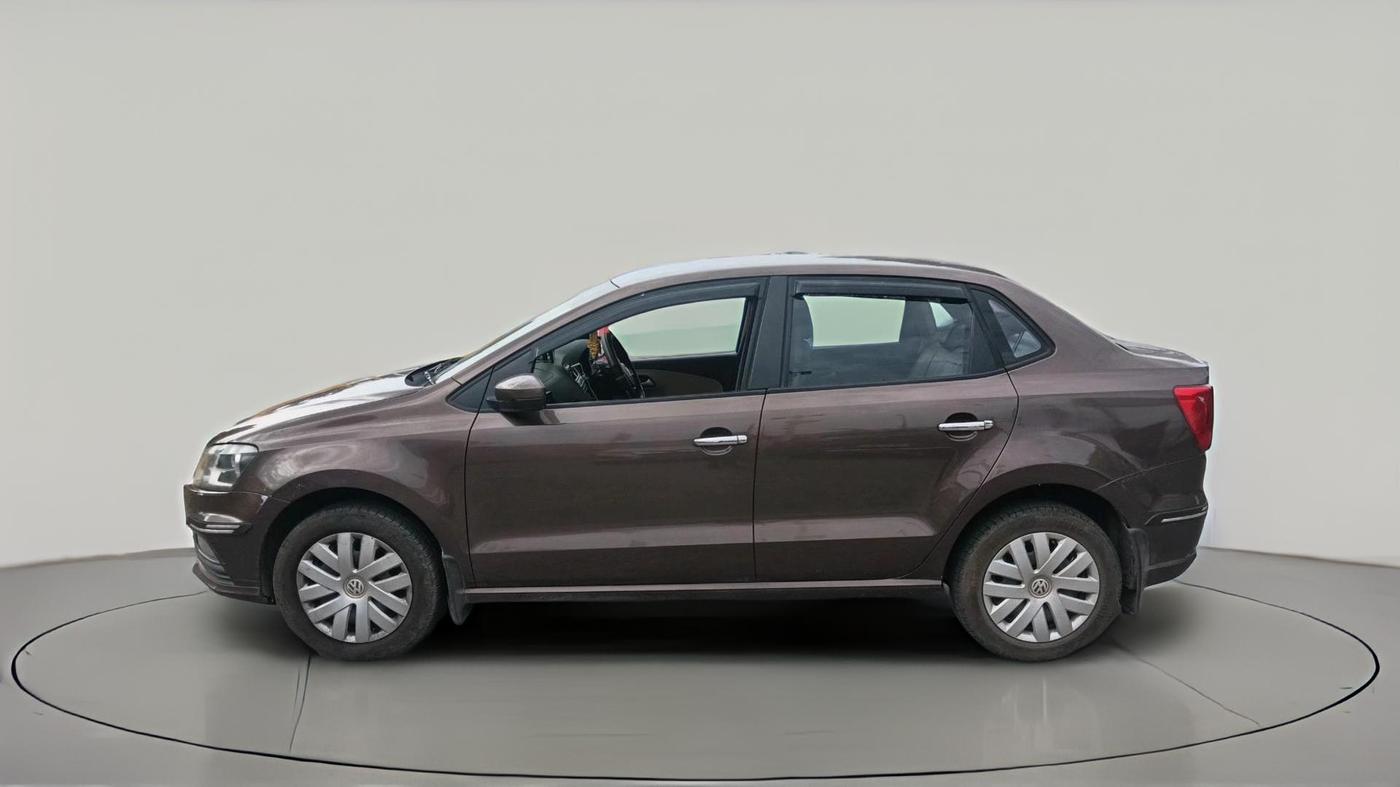 2016 Volkswagen Ameo COMFORTLINE 1.2L, Petrol, Manual, 75,112 km, exterior