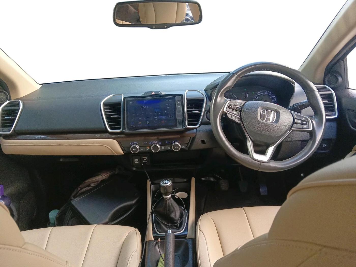 2022 Honda City 1.5L I-VTEC ZX, Petrol, Manual, 25,275 km, interior