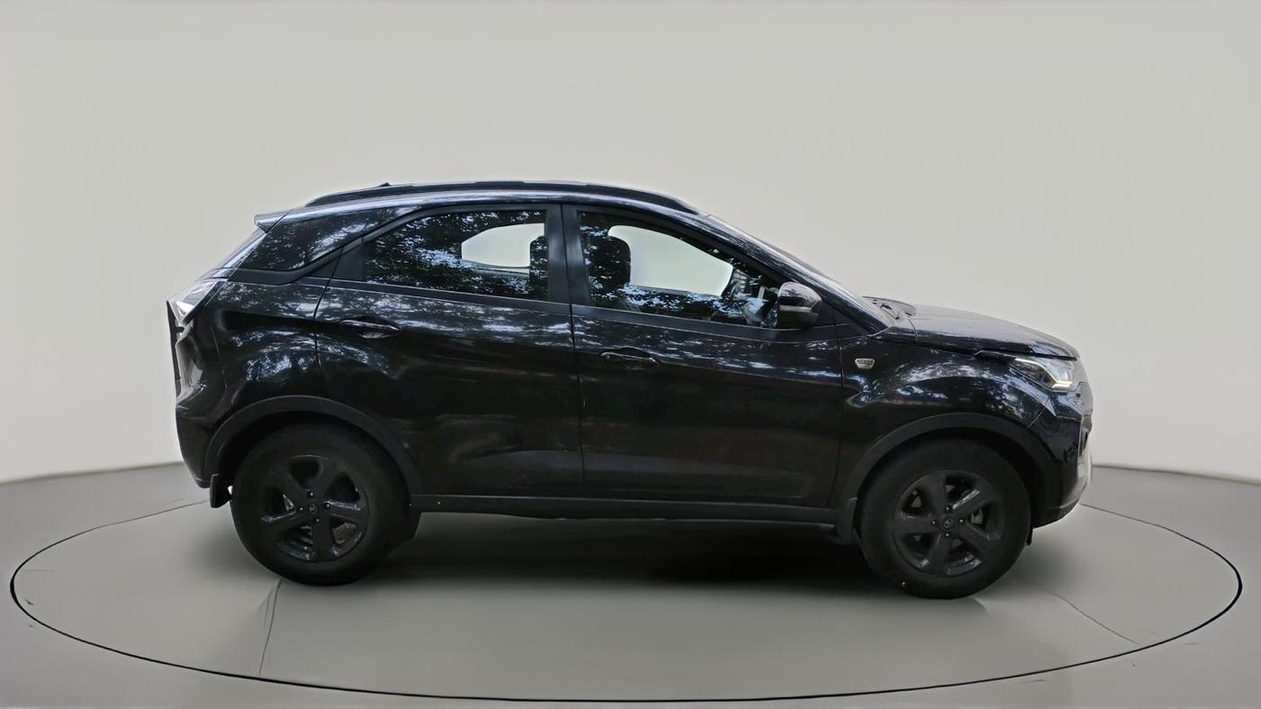 2022 Tata NEXON XZA PLUS (O) PETROL DARK EDITION, Petrol, Automatic, 49,785 km, exterior