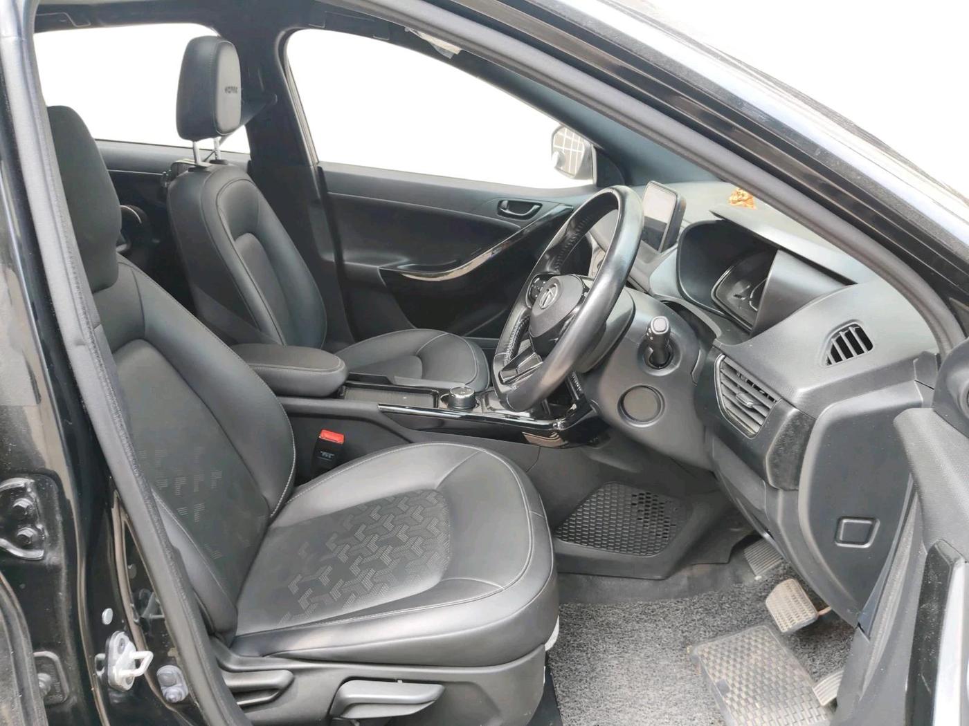 2022 Tata NEXON XZA PLUS (O) PETROL DARK EDITION, Petrol, Automatic, 49,785 km, interior