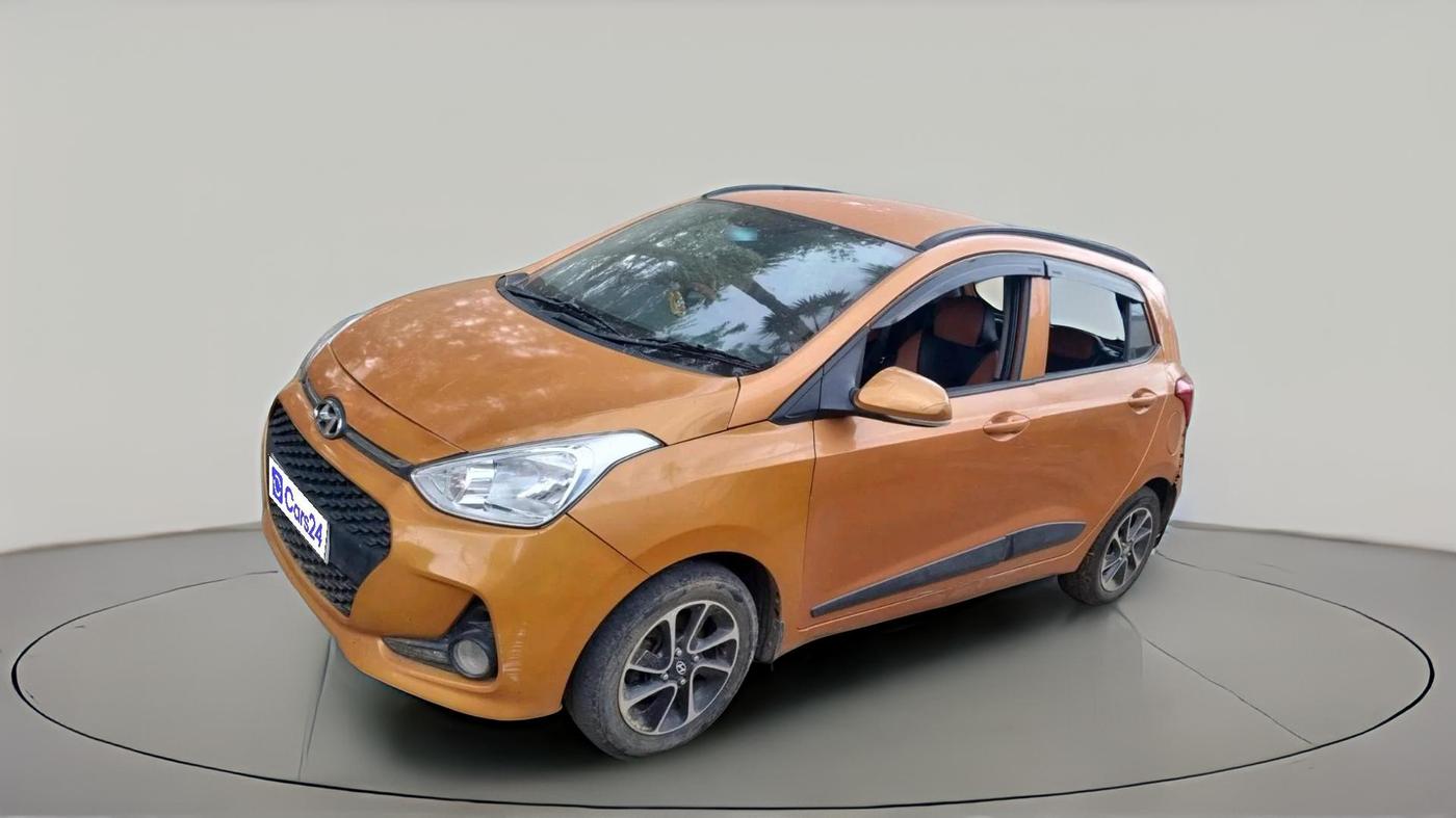 2017 Hyundai Grand i10 SPORTZ (O) AT 1.2 KAPPA VTVT, CNG, Automatic, 70,135 km, exterior