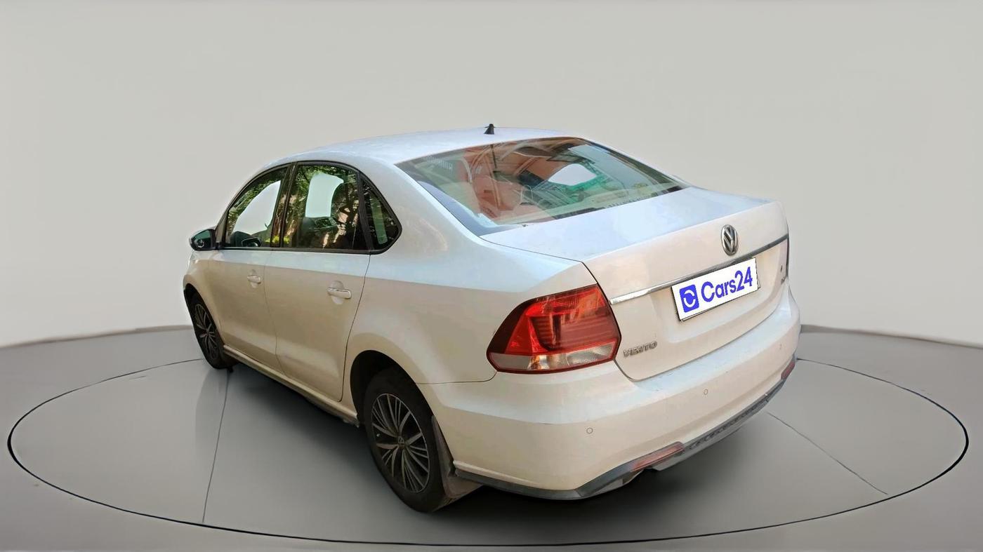 2020 Volkswagen Vento HIGHLINE 1.0L TSI, Petrol, Manual, 1,43,824 km, exterior