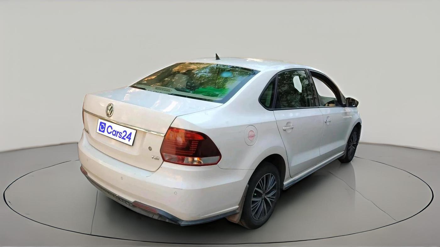 2020 Volkswagen Vento HIGHLINE 1.0L TSI, Petrol, Manual, 1,43,824 km, exterior