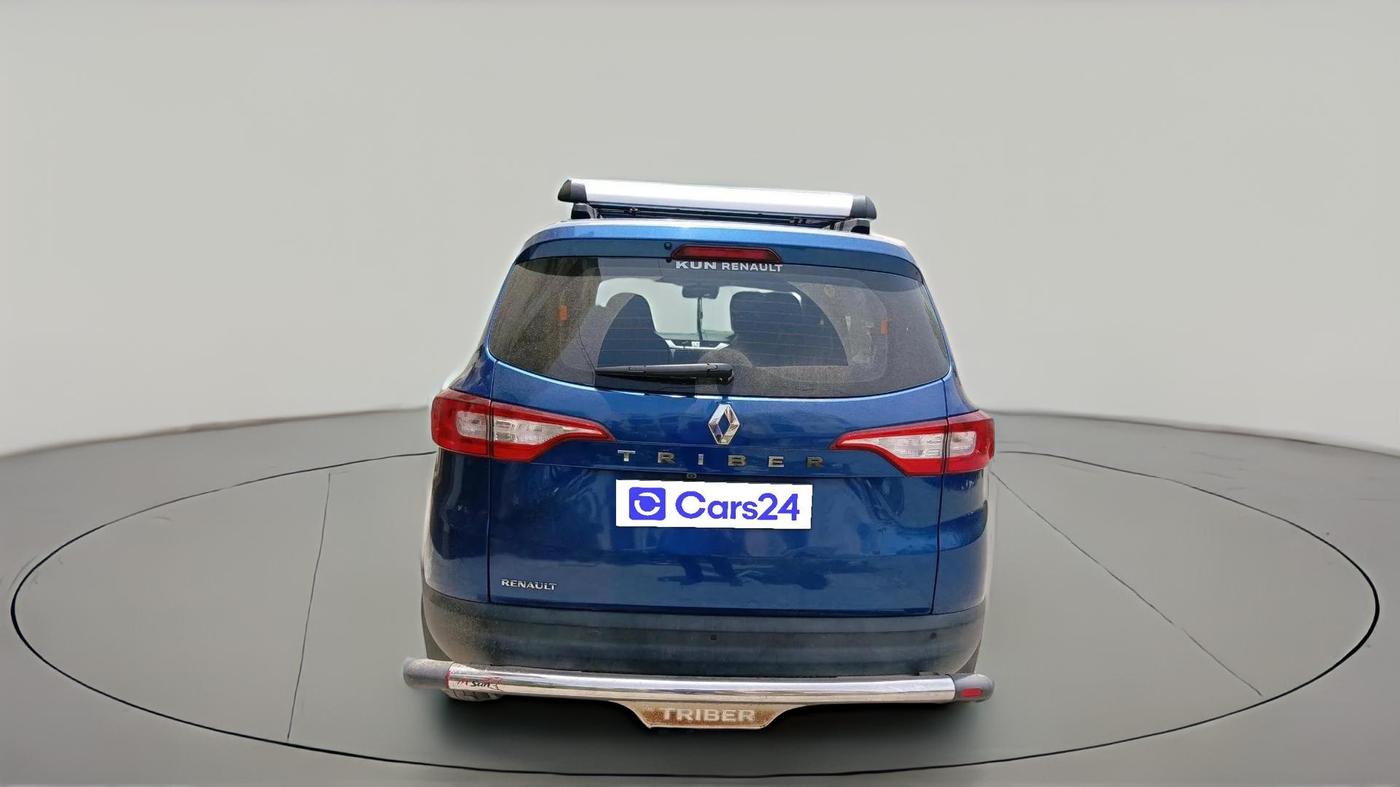 2022 Renault TRIBER RXZ AMT, Petrol, Automatic, 49,171 km, exterior