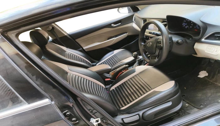 2018 Hyundai Verna 1.6 VTVT SX, Petrol, Manual, 76,654 km, interior