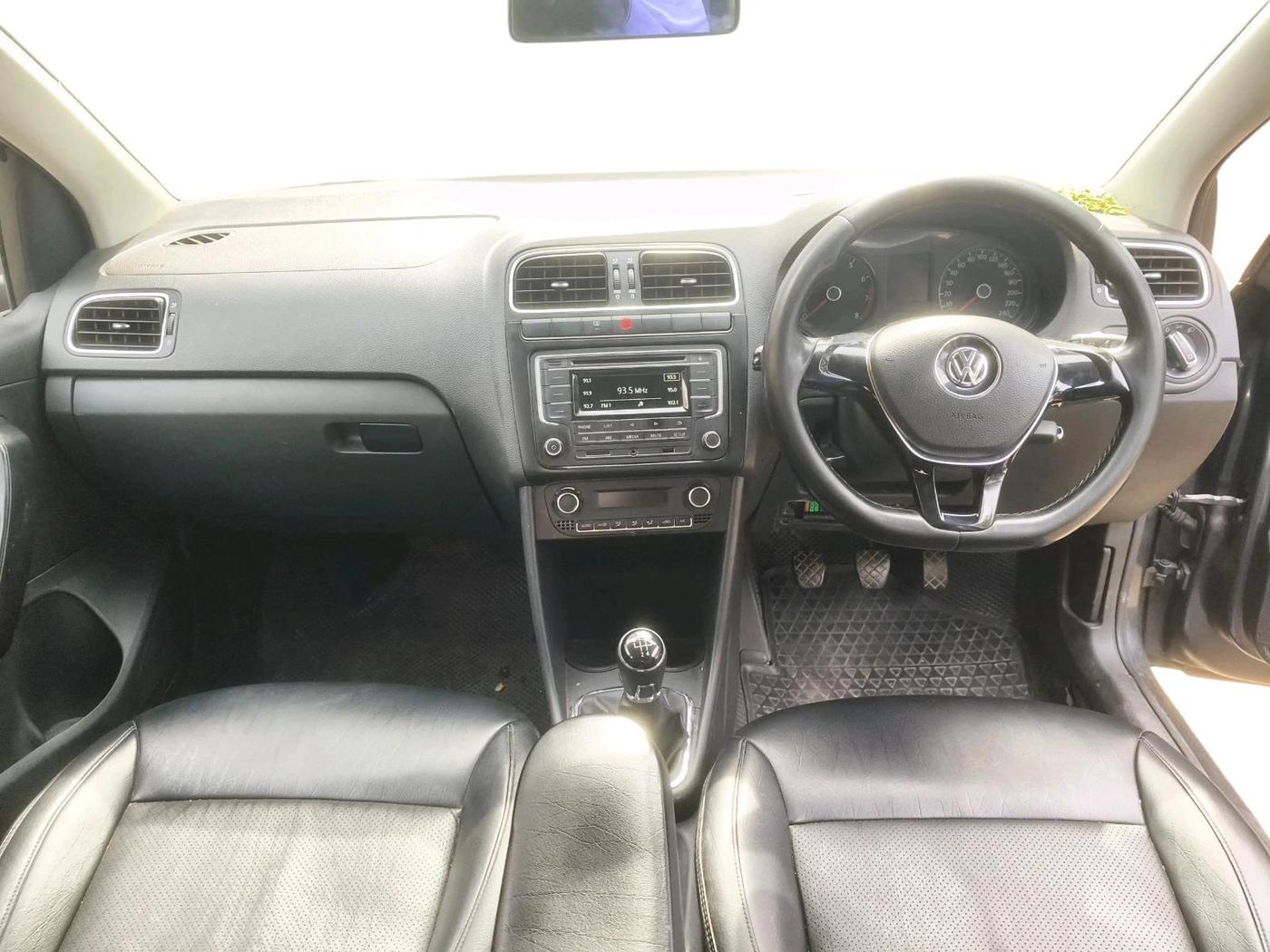 2020 Volkswagen Vento COMFORTLINE 1.0L TSI, Petrol, Manual, 1,32,058 km, interior