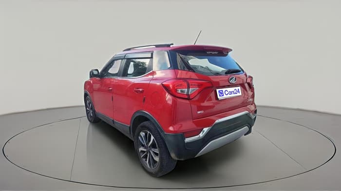 2021 Mahindra XUV300 W8 (O) 1.5 DIESEL, Diesel, Manual, 1,62,763 km, exterior