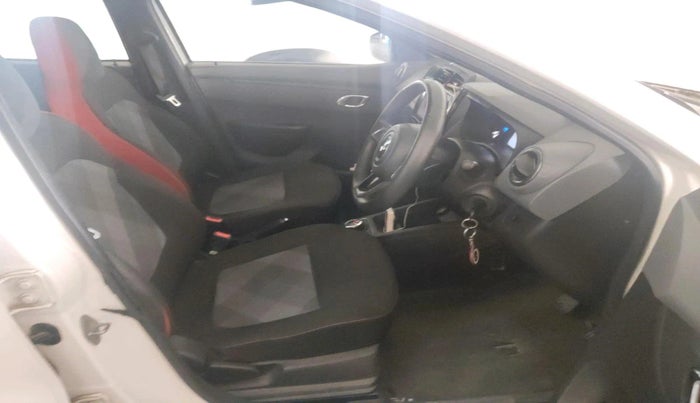 2019 Renault Kwid RXT 1.0 AMT (O), Petrol, Automatic, 50,973 km, interior