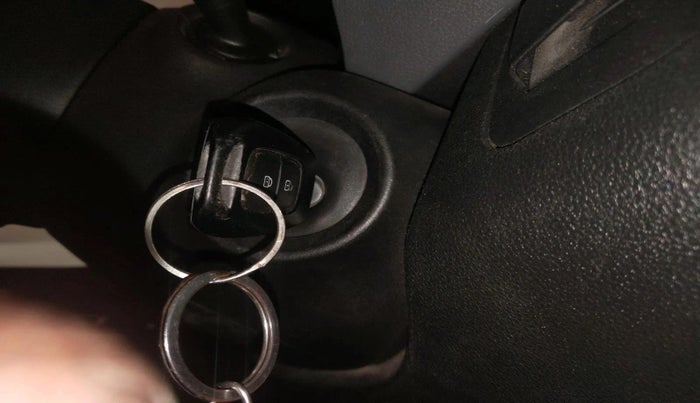 2019 Renault Kwid RXT 1.0 AMT (O), Petrol, Automatic, 50,973 km, interior