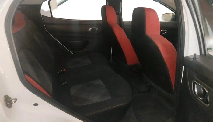 2019 Renault Kwid RXT 1.0 AMT (O), Petrol, Automatic, 50,973 km, interior