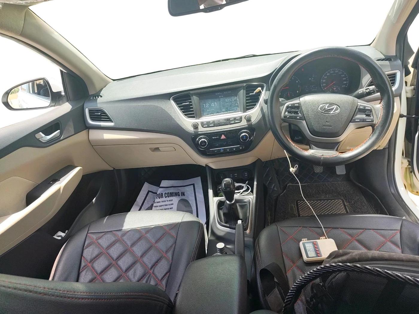 2018 Hyundai Verna 1.6 VTVT SX, Petrol, Manual, 46,943 km, interior
