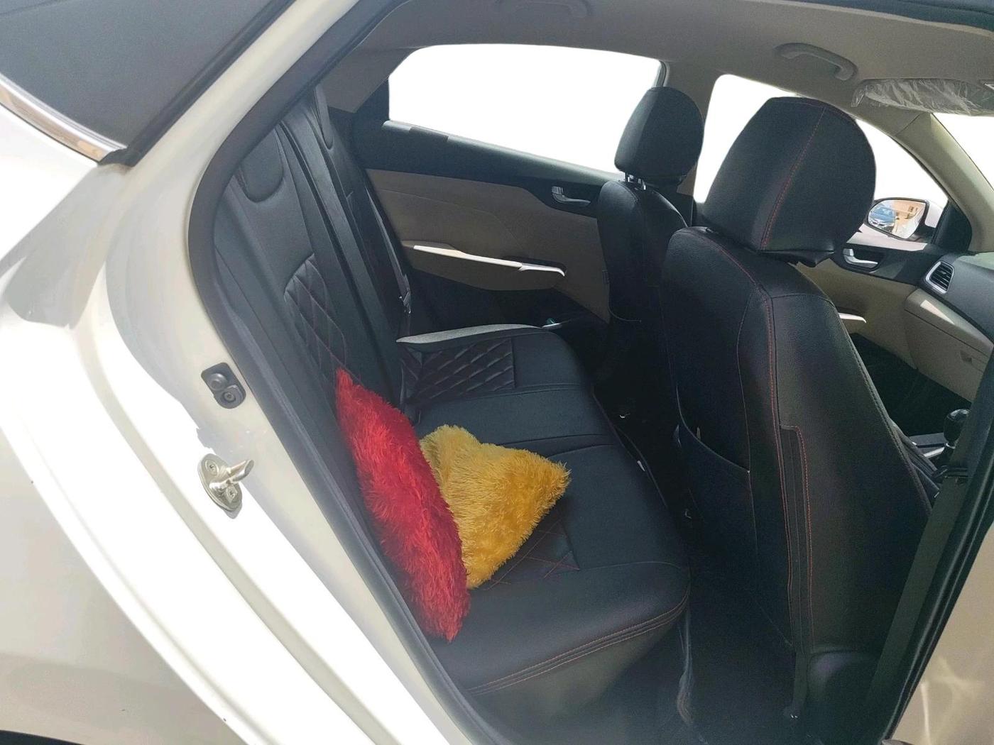 2018 Hyundai Verna 1.6 VTVT SX, Petrol, Manual, 46,943 km, interior