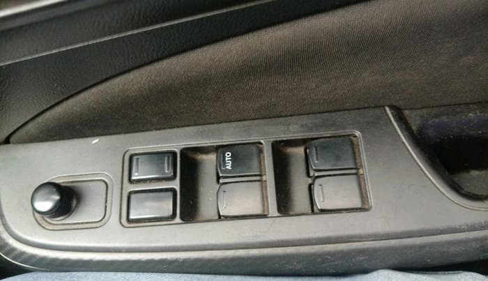 2018 Maruti Swift VXI, Petrol, Manual, 1,00,609 km, interior