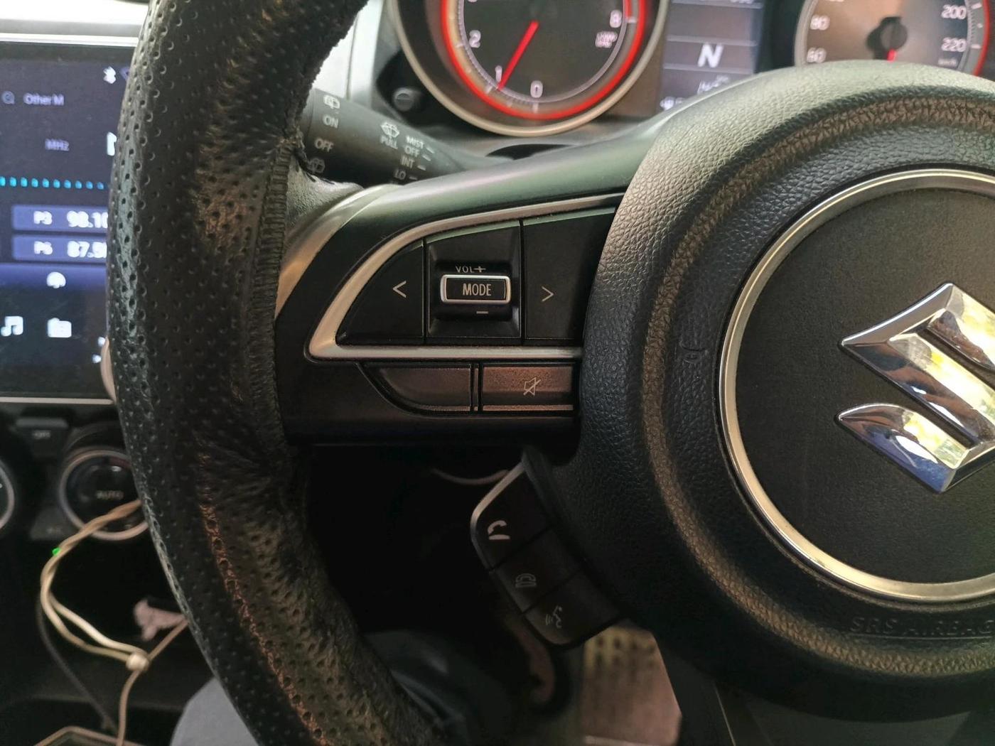 2022 Maruti Swift ZXI AMT, Petrol, Automatic, 57,501 km, interior