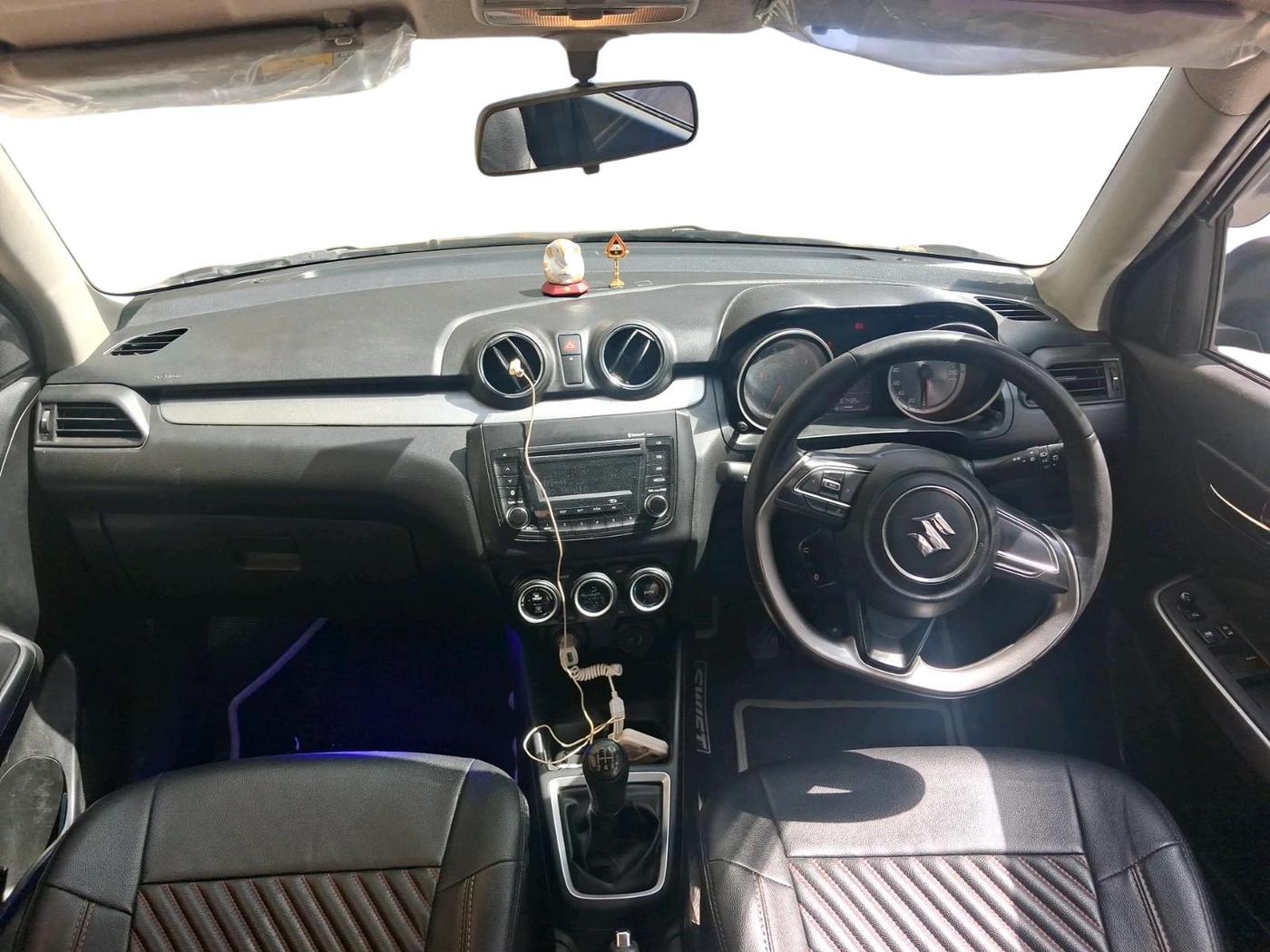 2020 Maruti Swift ZXI, Petrol, Manual, 67,486 km, interior