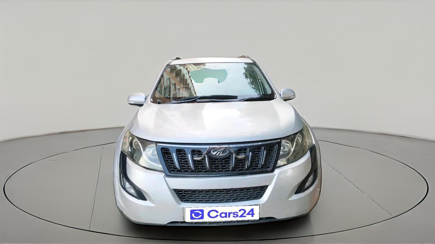 2017 Mahindra XUV500 W6, Diesel, Manual, 1,28,364 km, exterior