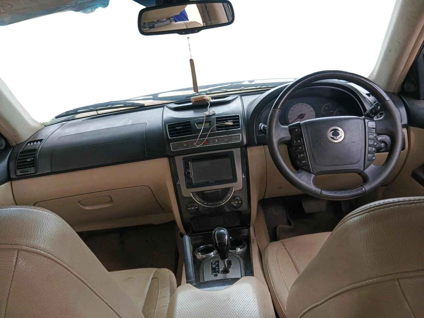 2013 Ssangyong Rexton RX7, Diesel, Automatic, 88,042 km, interior