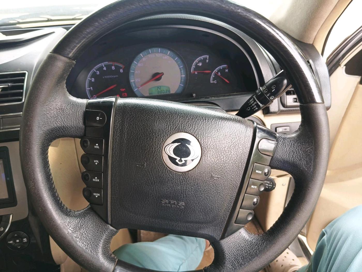2013 Ssangyong Rexton RX7, Diesel, Automatic, 88,042 km, interior