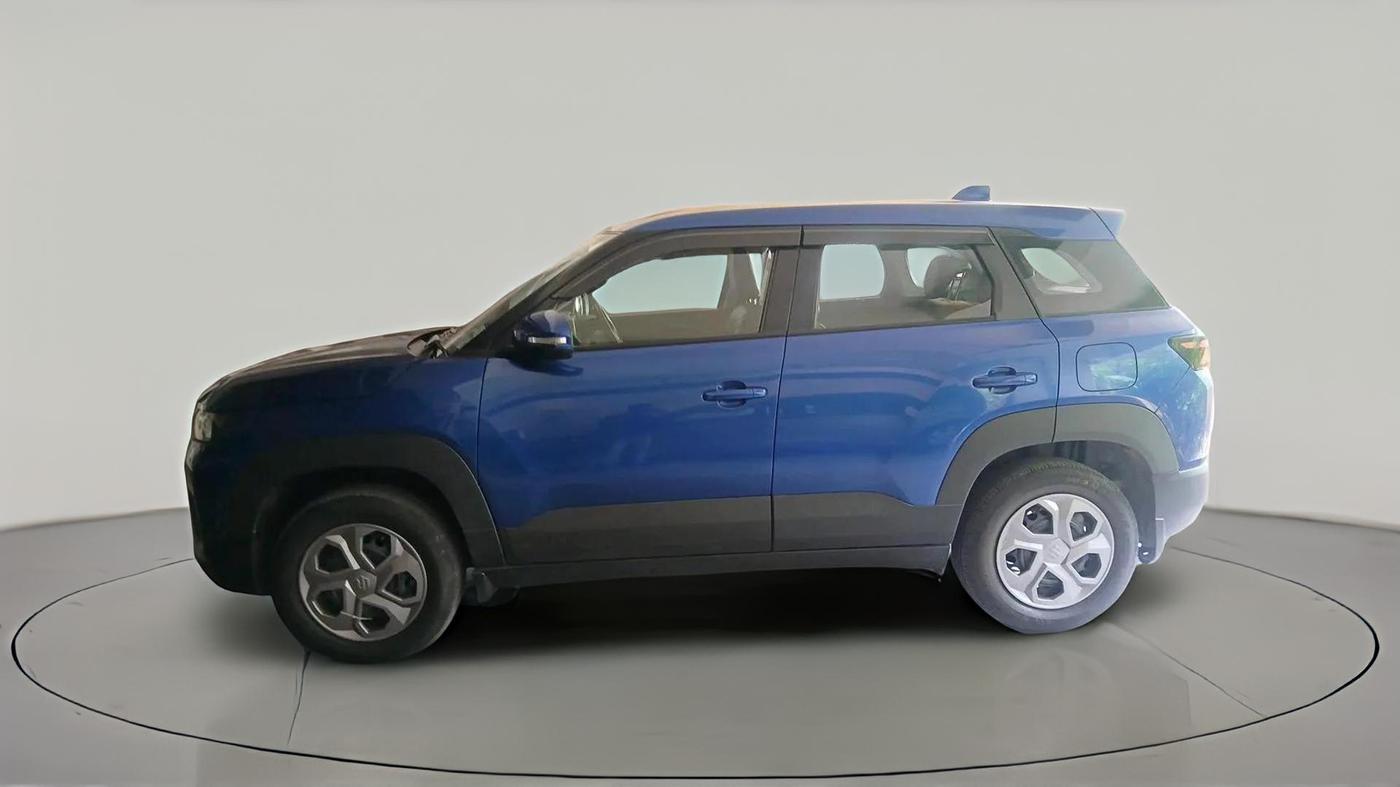2023 Maruti BREZZA VXI SMART HYBRID, Petrol, Manual, 17,893 km, exterior