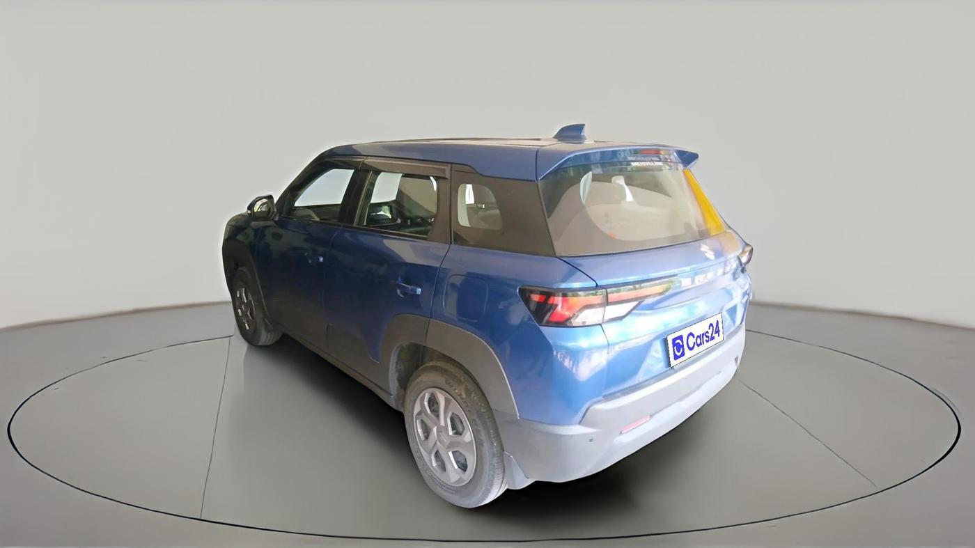 2023 Maruti BREZZA VXI SMART HYBRID, Petrol, Manual, 17,893 km, exterior