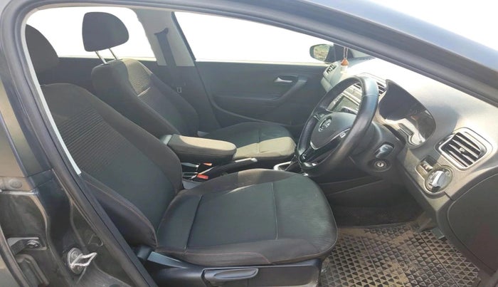 2021 Volkswagen Polo HIGHLINE PLUS 1.0, Petrol, Manual, 63,816 km, interior