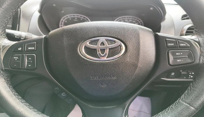 2022 Toyota URBAN CRUISER PREMIUM GRADE AT, Petrol, Automatic, 49,698 km, interior