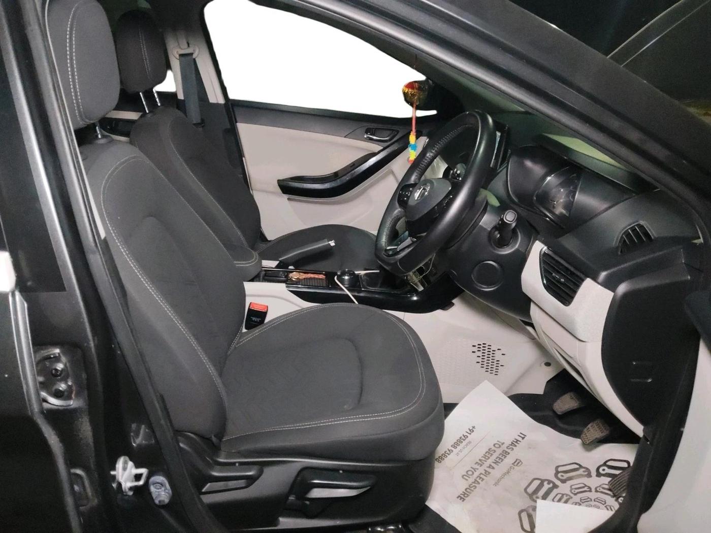 2023 Tata NEXON XZ PLUS PETROL SUNROOF, Petrol, Manual, 15,844 km, interior