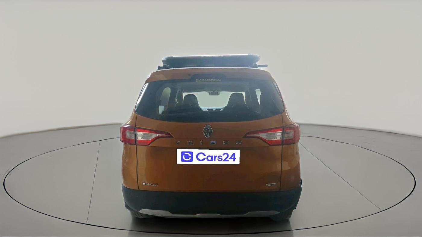 2021 Renault TRIBER RXZ, Petrol, Manual, 44,299 km, exterior