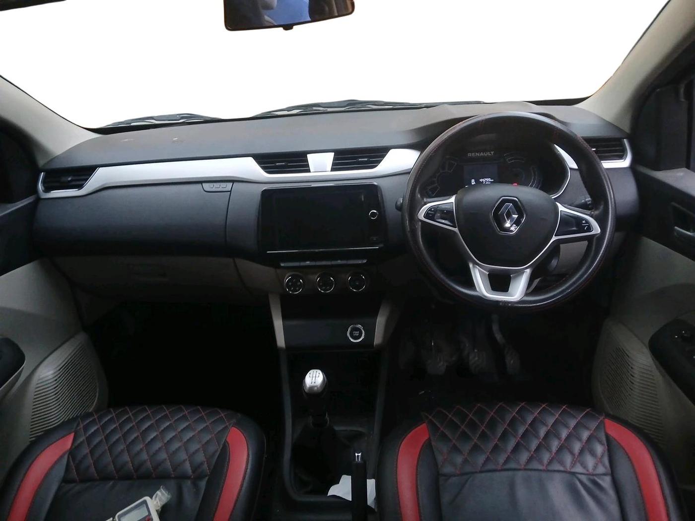 2021 Renault TRIBER RXZ, Petrol, Manual, 44,299 km, interior