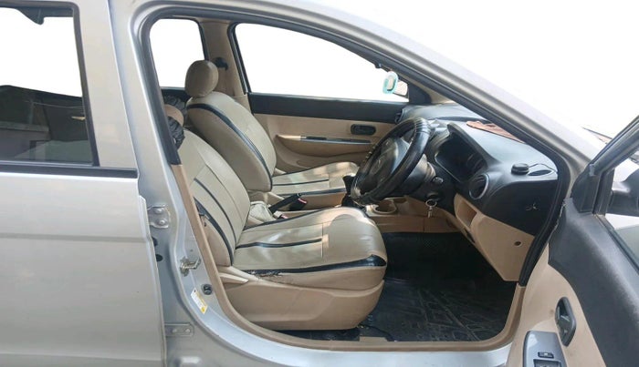 2013 Chevrolet Enjoy 1.3 LS 8 STR, Diesel, Manual, 82,677 km, interior