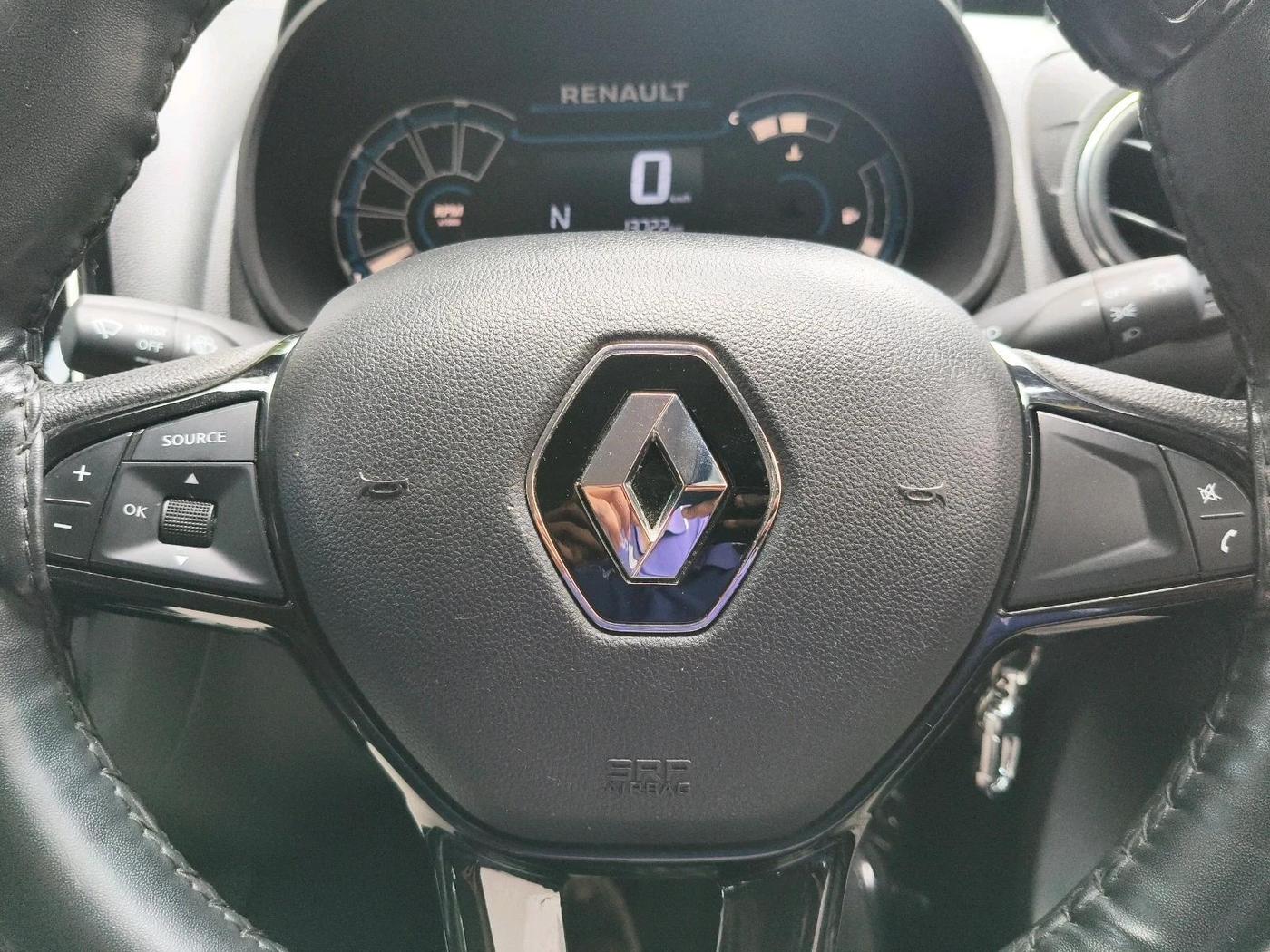 2023 Renault Kwid CLIMBER AMT 1.0, Petrol, Automatic, 13,722 km, interior