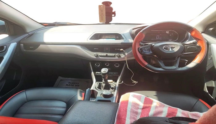 2022 Tata NEXON XM SUNROOF PETROL, Petrol, Manual, 42,603 km, interior