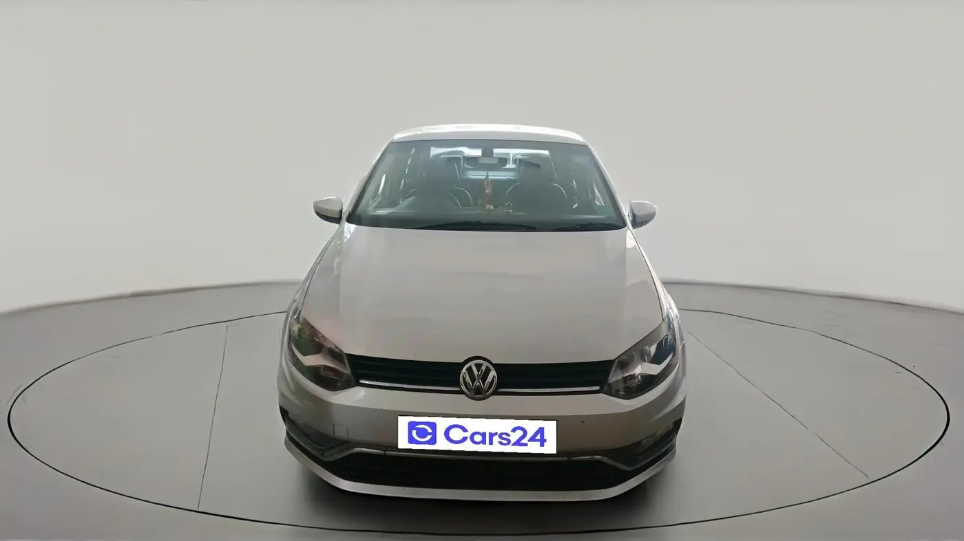 2016 Volkswagen Ameo HIGHLINE1.2L, Petrol, Manual, 46,358 km, exterior