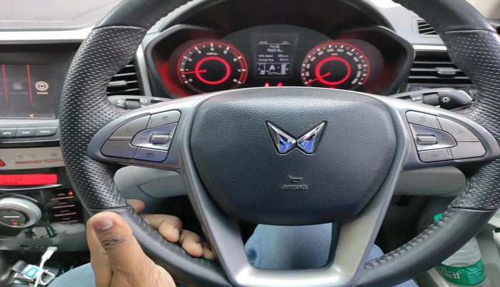2022 Mahindra XUV300 W8 (O) 1.2 PETROL AMT, Petrol, Automatic, 50,770 km, interior